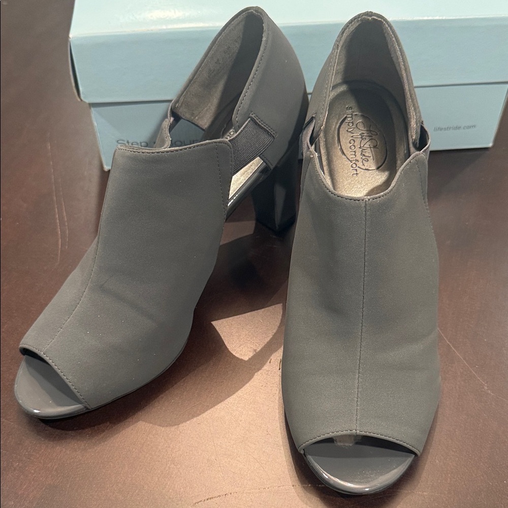 Life Stride Charcoal Peep-Toe Heels